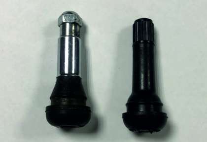 хромированный и обычный вентили